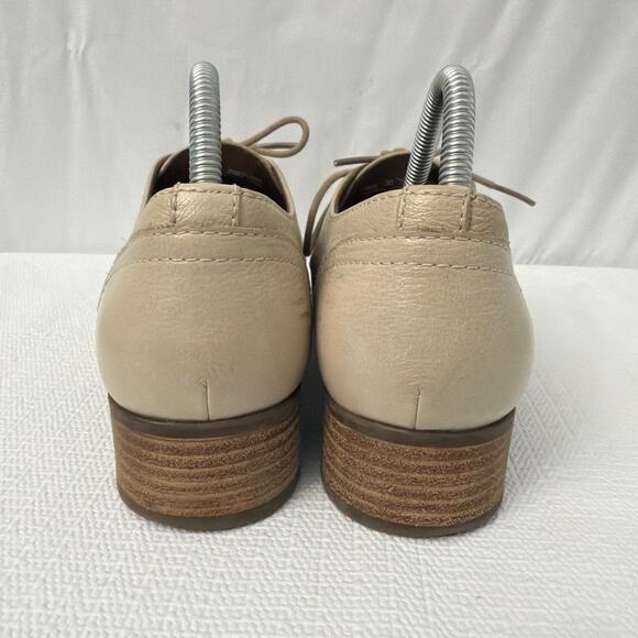Dansko Shoes Womens 5.5-6 US Louise Beige Cream Perforated Block Heel Lace Up 36 - Picture 4 of 12